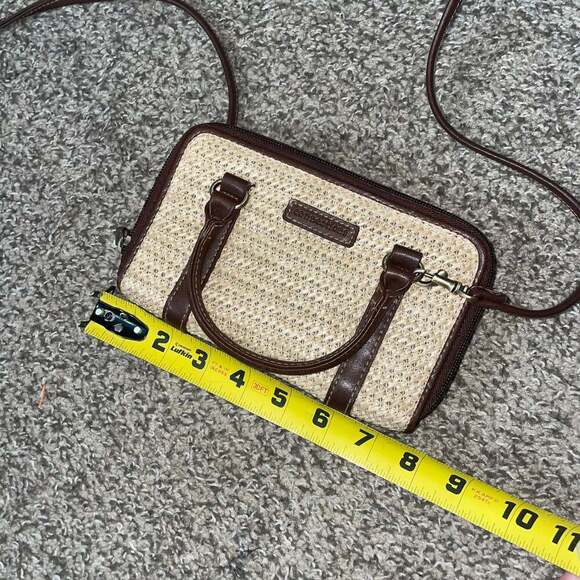Connections Handbags - Connections Weaved Straw Crossbody Bag Zip Around